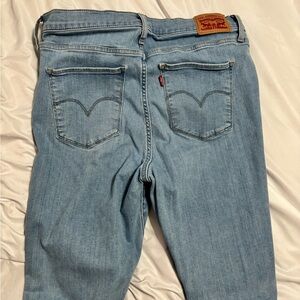 Levi's Women's Classic Blue Straight Leg Jeans